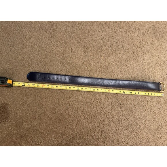 Accessory Lady Navy Blue Leather Belt Size M with Gold Tone Accent Buckle - Picture 15 of 16